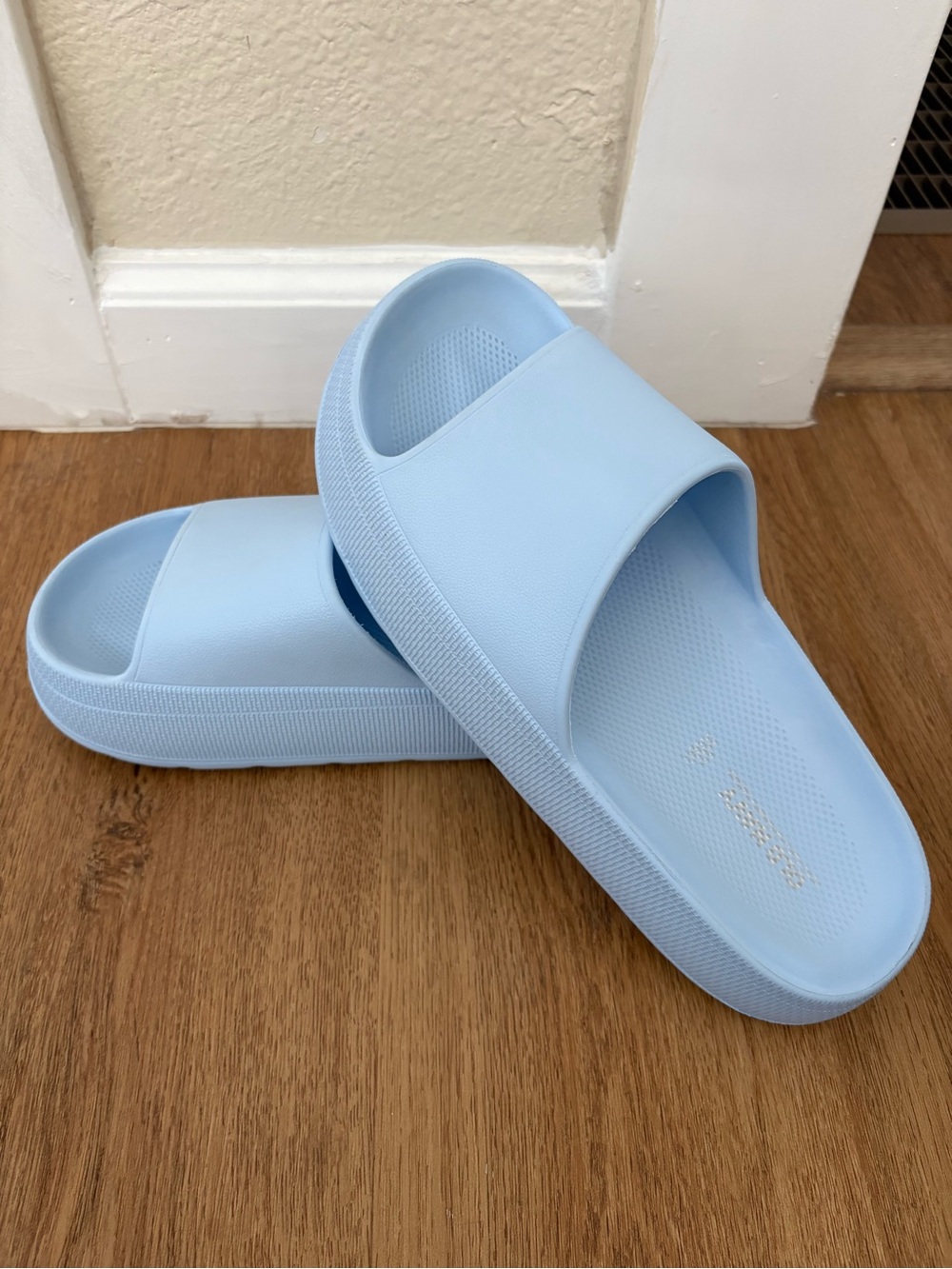 Old Navy Powder Blue Slip-On Platform Slide